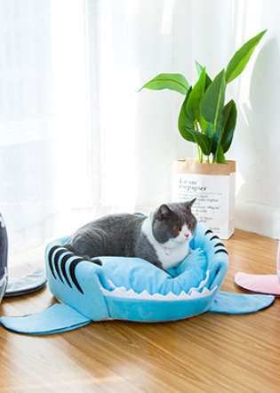 Cama creativa de doble propósito para mascotas con forma de tiburón, cama cálida para perros pequeños y gatos